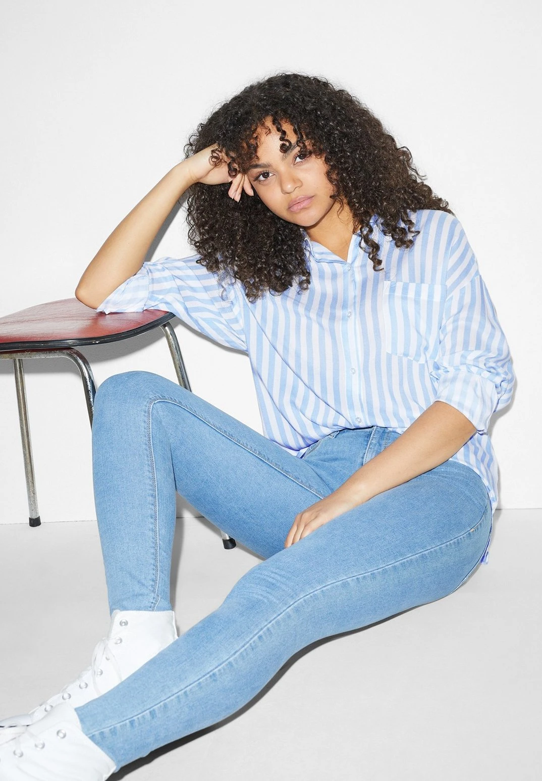 Overhemdblouse - White Light Blue - Afbeelding 4